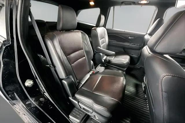 2020 Honda Pilot AWD Black Edition