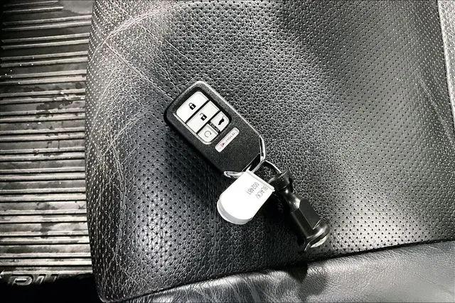 2020 Honda Pilot AWD Black Edition