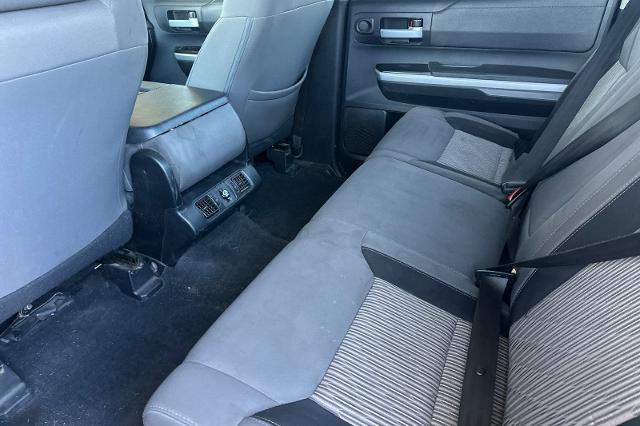 2016 Toyota Tundra SR5 5.7L V8