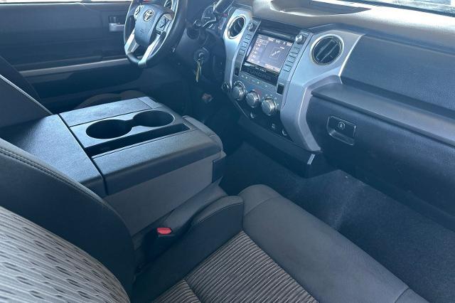 2016 Toyota Tundra SR5 5.7L V8