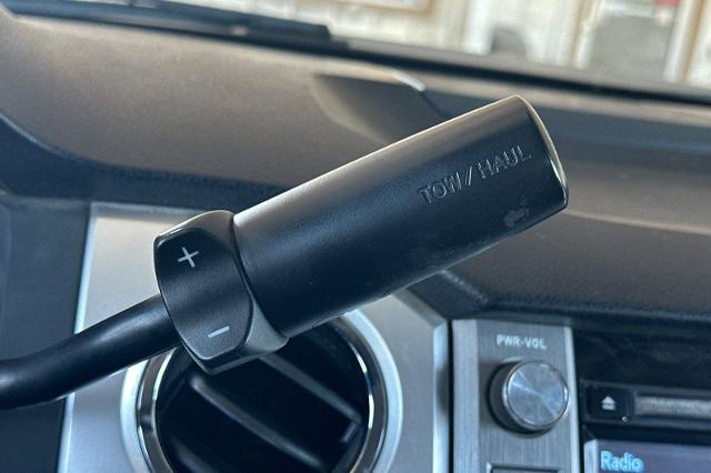 2016 Toyota Tundra SR5 5.7L V8