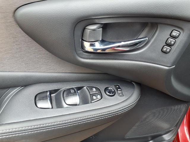 2024 Nissan Murano SL FWD