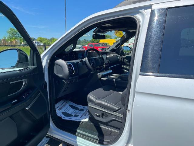 2025 Ford Expedition Platinum MAX