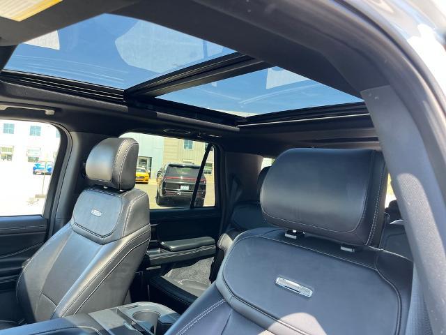 2025 Ford Expedition Platinum MAX