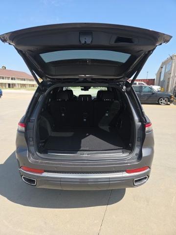 2024 Jeep Grand Cherokee Summit 4x4