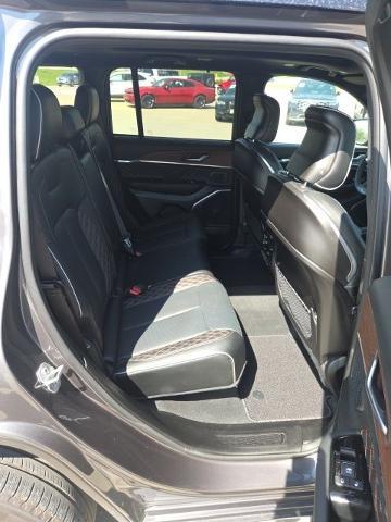 2024 Jeep Grand Cherokee Summit 4x4