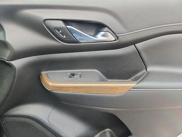 2020 GMC Acadia FWD SLE