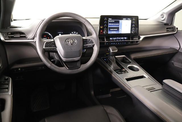 2024 Toyota Sienna Woodland Edition