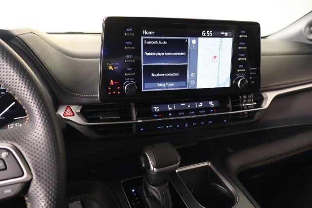 2024 Toyota Sienna Woodland Edition