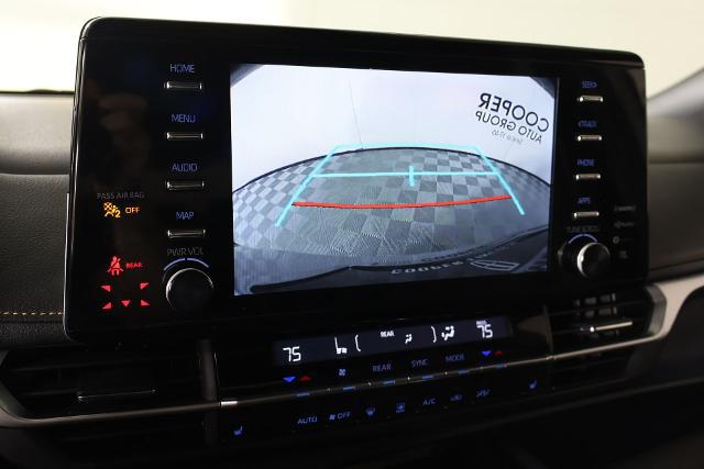 2024 Toyota Sienna Woodland Edition