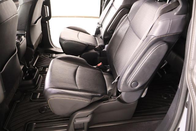 2024 Toyota Sienna Woodland Edition