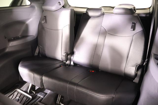 2024 Toyota Sienna Woodland Edition