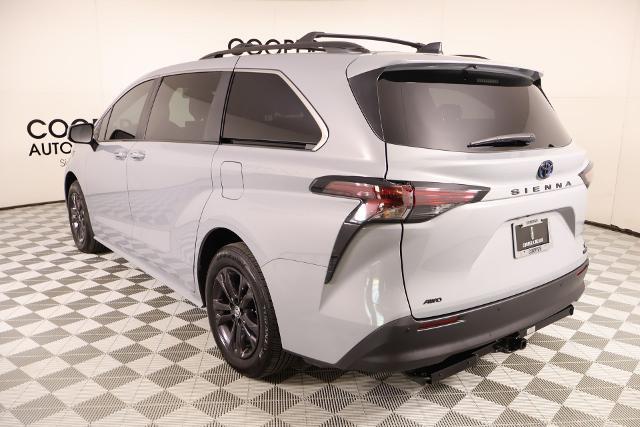 2024 Toyota Sienna Woodland Edition