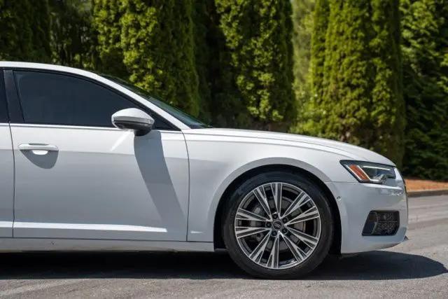 2023 Audi A6 Premium Plus 45 TFSI quattro S tronic