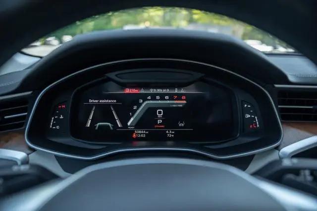 2023 Audi A6 Premium Plus 45 TFSI quattro S tronic
