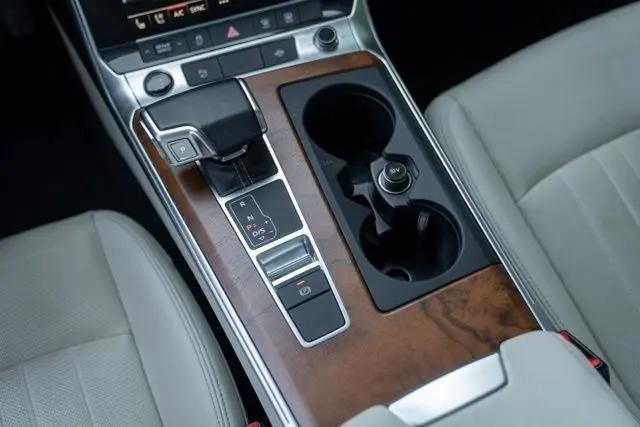 2023 Audi A6 Premium Plus 45 TFSI quattro S tronic