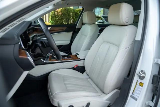 2023 Audi A6 Premium Plus 45 TFSI quattro S tronic