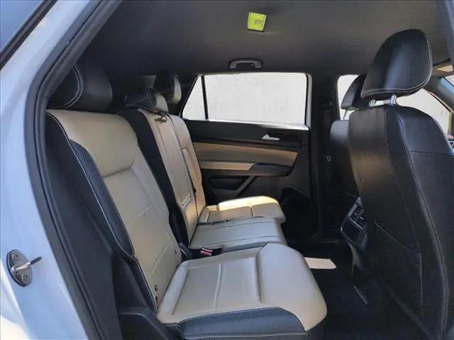 2023 Volkswagen Atlas Cross Sport 2.0T SE