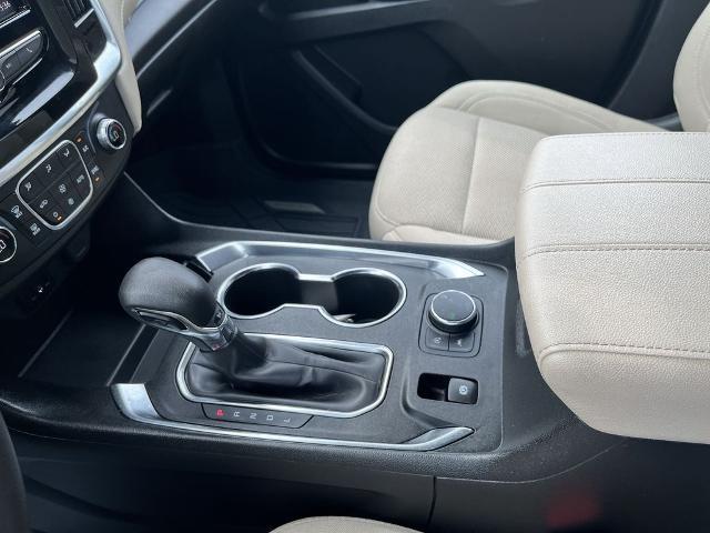 2023 Chevrolet Traverse AWD LS