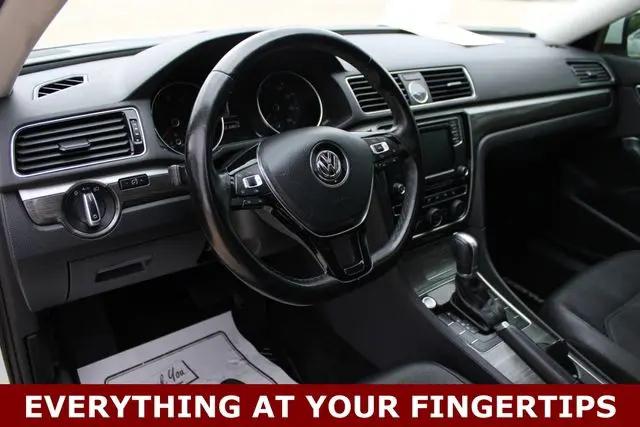 2017 Volkswagen Passat 1.8T SE