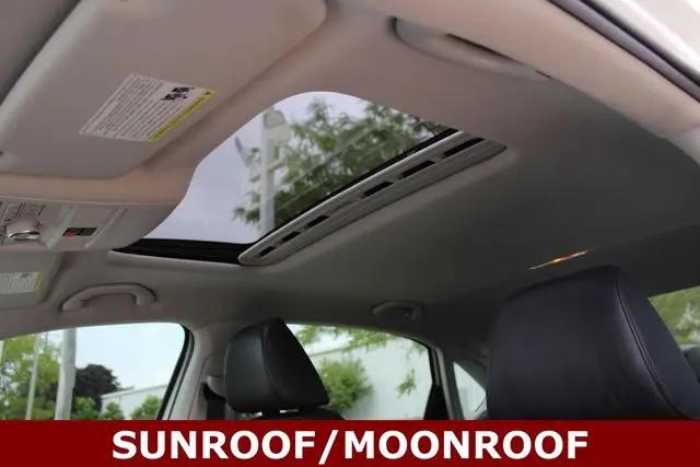 2017 Volkswagen Passat 1.8T SE