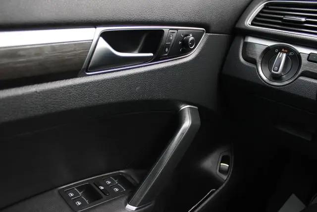 2017 Volkswagen Passat 1.8T SE