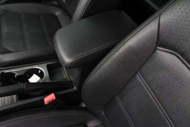 2017 Volkswagen Passat 1.8T SE