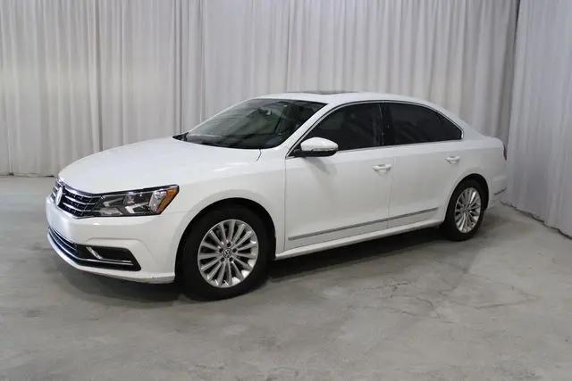 2017 Volkswagen Passat 1.8T SE