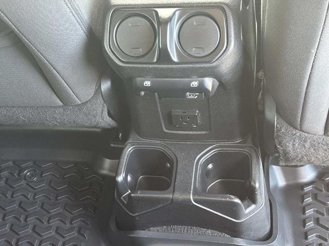2018 Jeep Wrangler Unlimited Sahara 4x4