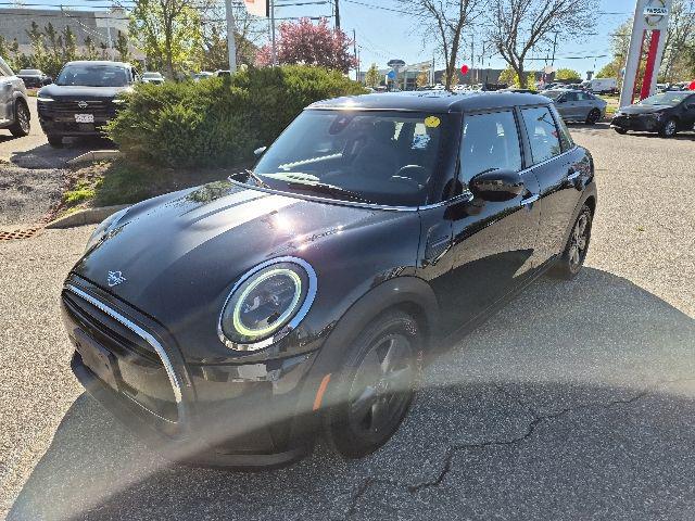 2022 MINI Hardtop Cooper