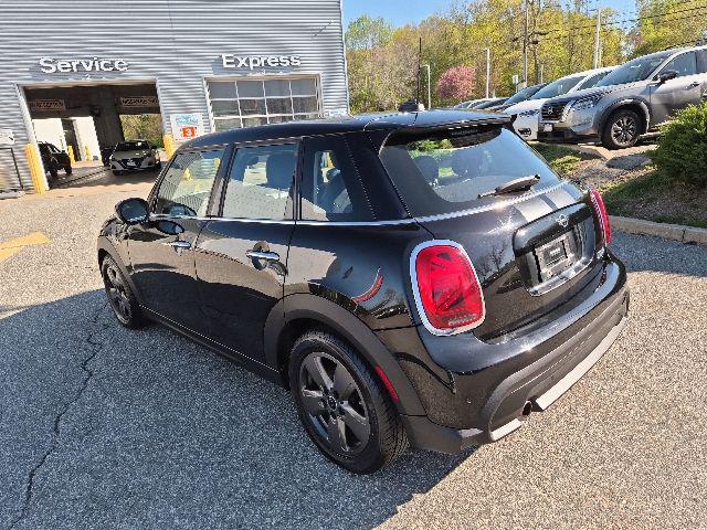 2022 MINI Hardtop Cooper