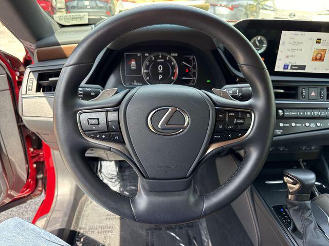 2025 Lexus ES 350 350