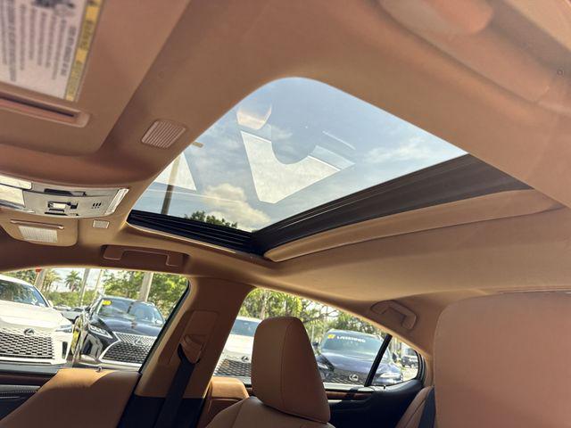 2025 Lexus ES 350 350