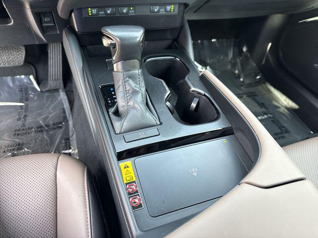 2025 Lexus ES 350 350