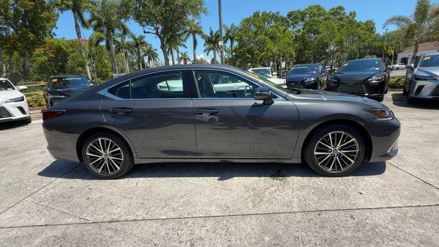 2025 Lexus ES 350 350