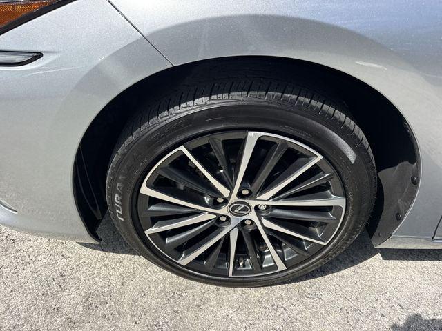 2025 Lexus ES 350 350