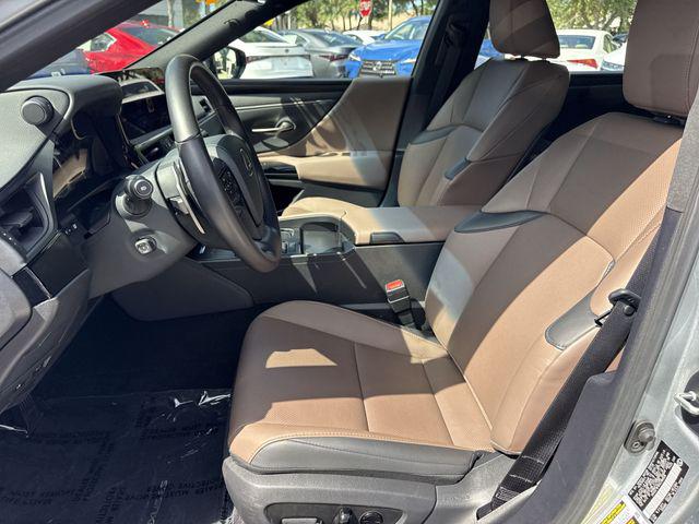 2025 Lexus ES 350 350
