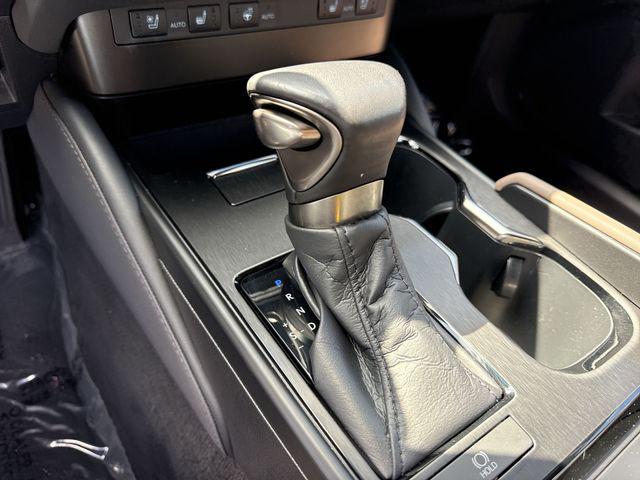 2025 Lexus ES 350 350