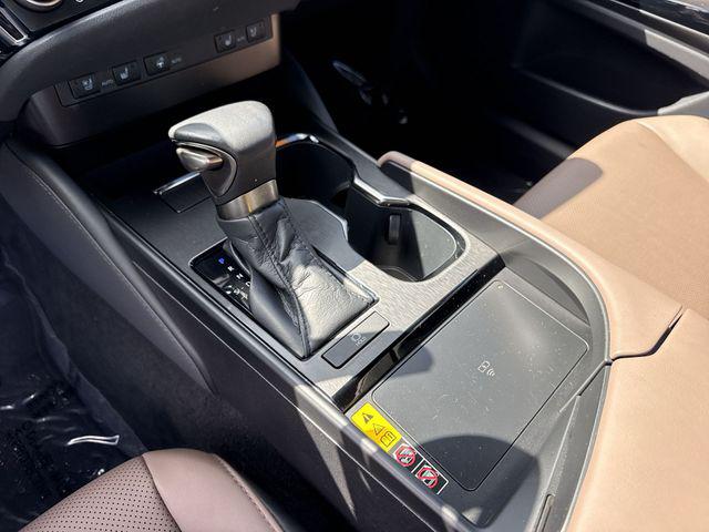2025 Lexus ES 350 350