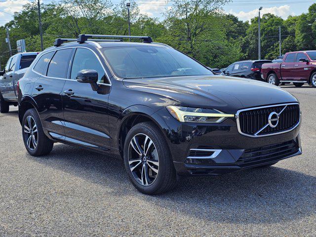 2020 Volvo XC60 T8 Momentum