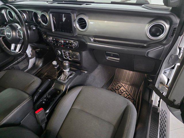 2022 Jeep Gladiator Overland
