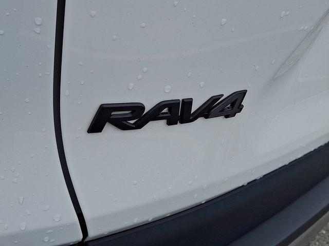 2023 Toyota RAV4 Adventure