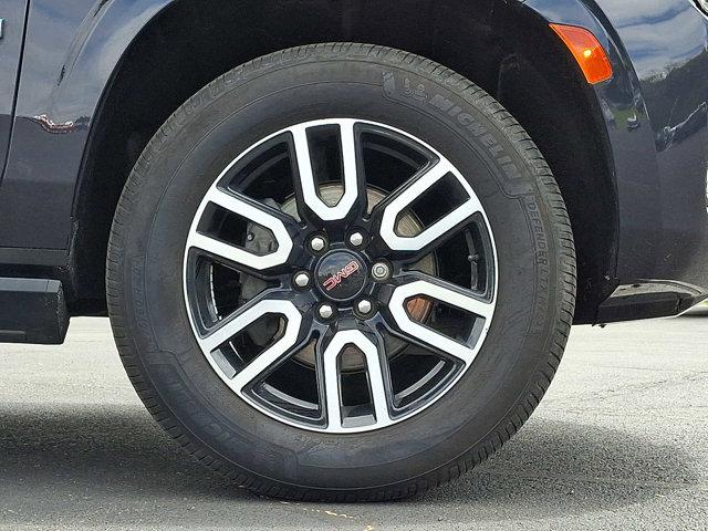 2023 GMC Yukon 4WD AT4