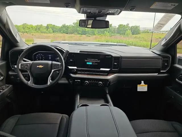 2026 Chevrolet Silverado 2500HD Crew Cab, Standard Bed, LT, 4WD