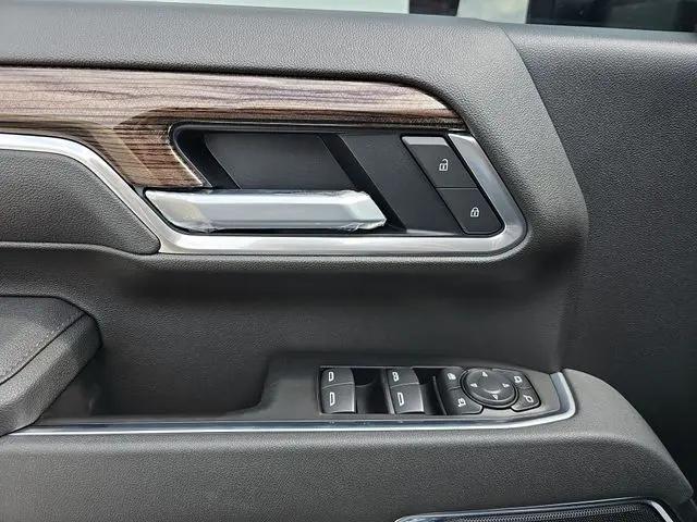 2026 Chevrolet Silverado 2500HD Crew Cab, Standard Bed, LT, 4WD