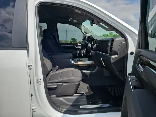2026 Chevrolet Silverado 2500HD Crew Cab, Standard Bed, LT, 4WD