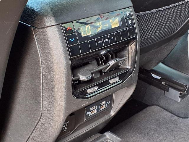 2024 Jeep Grand Cherokee L Altitude 4x4