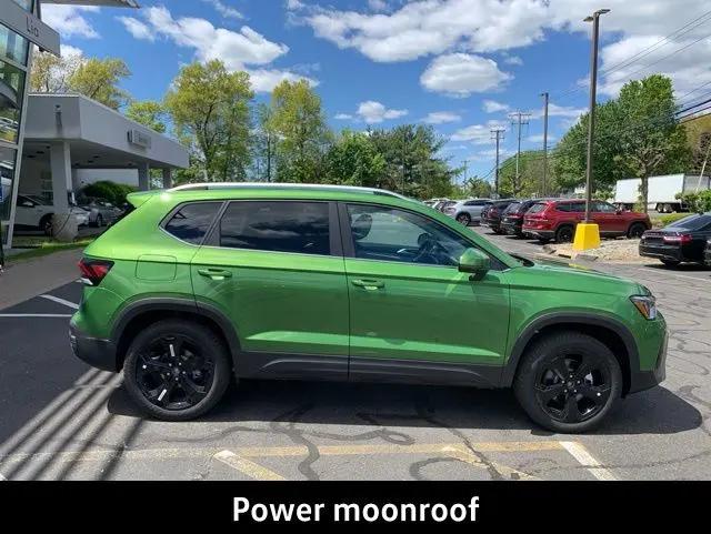 2026 Volkswagen Taos SEL
