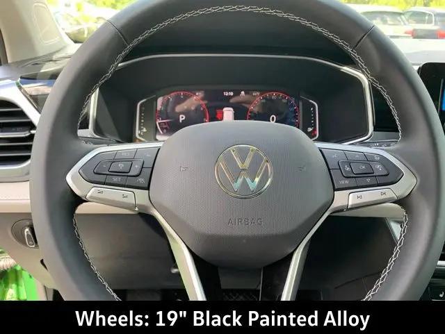 2026 Volkswagen Taos SEL
