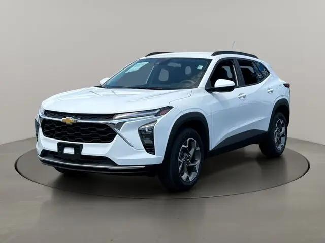 2025 Chevrolet Trax FWD LT